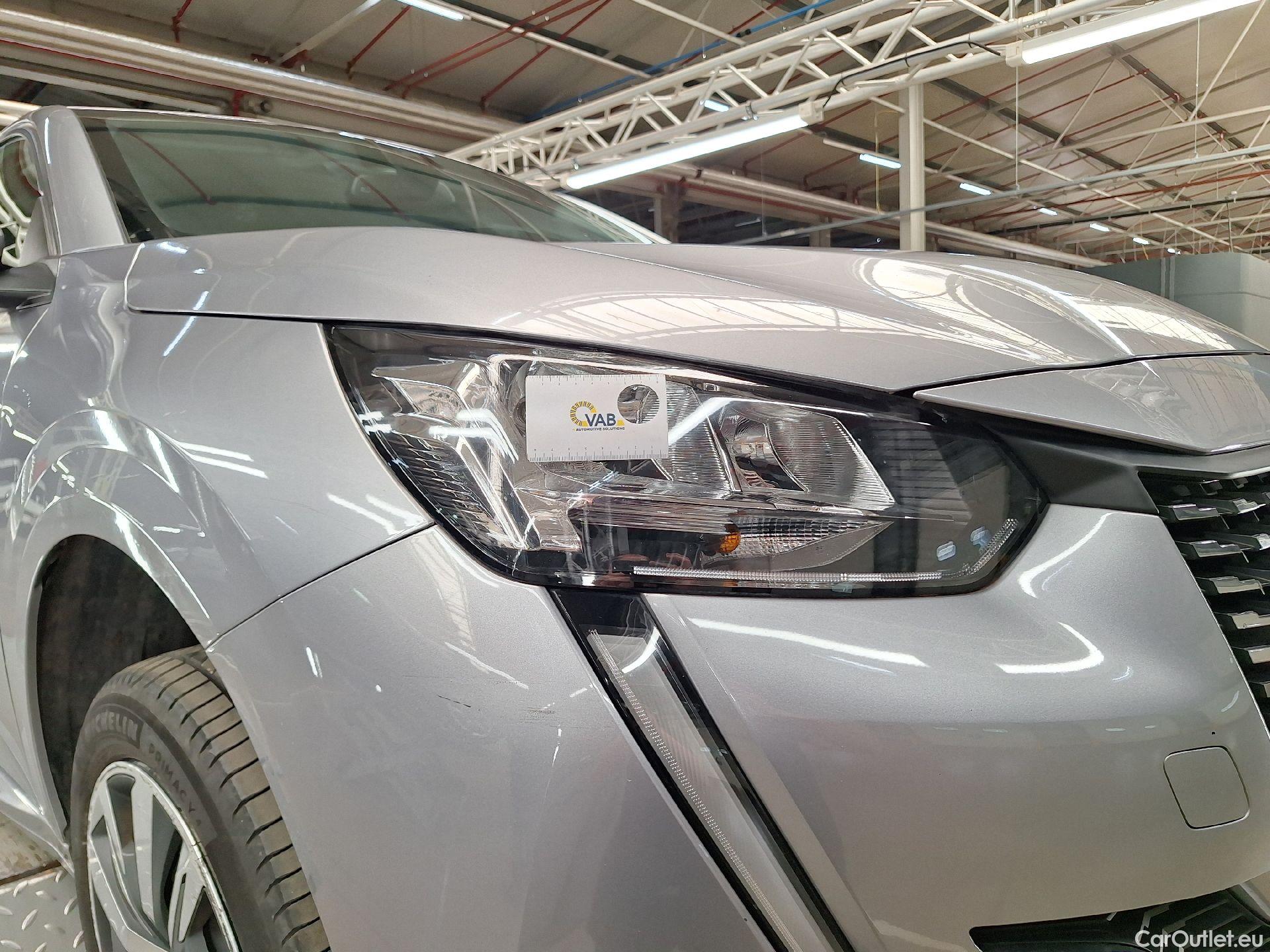  Peugeot  208 Peugeot,  '19, Peugeot  1.2 PureTech 100 MAN6 S&S ?6.3 Active  #49