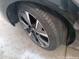  Peugeot  208 Peugeot  1.2 PureTech 100 EAT8 S&S €6.3 GT Line 5d #18