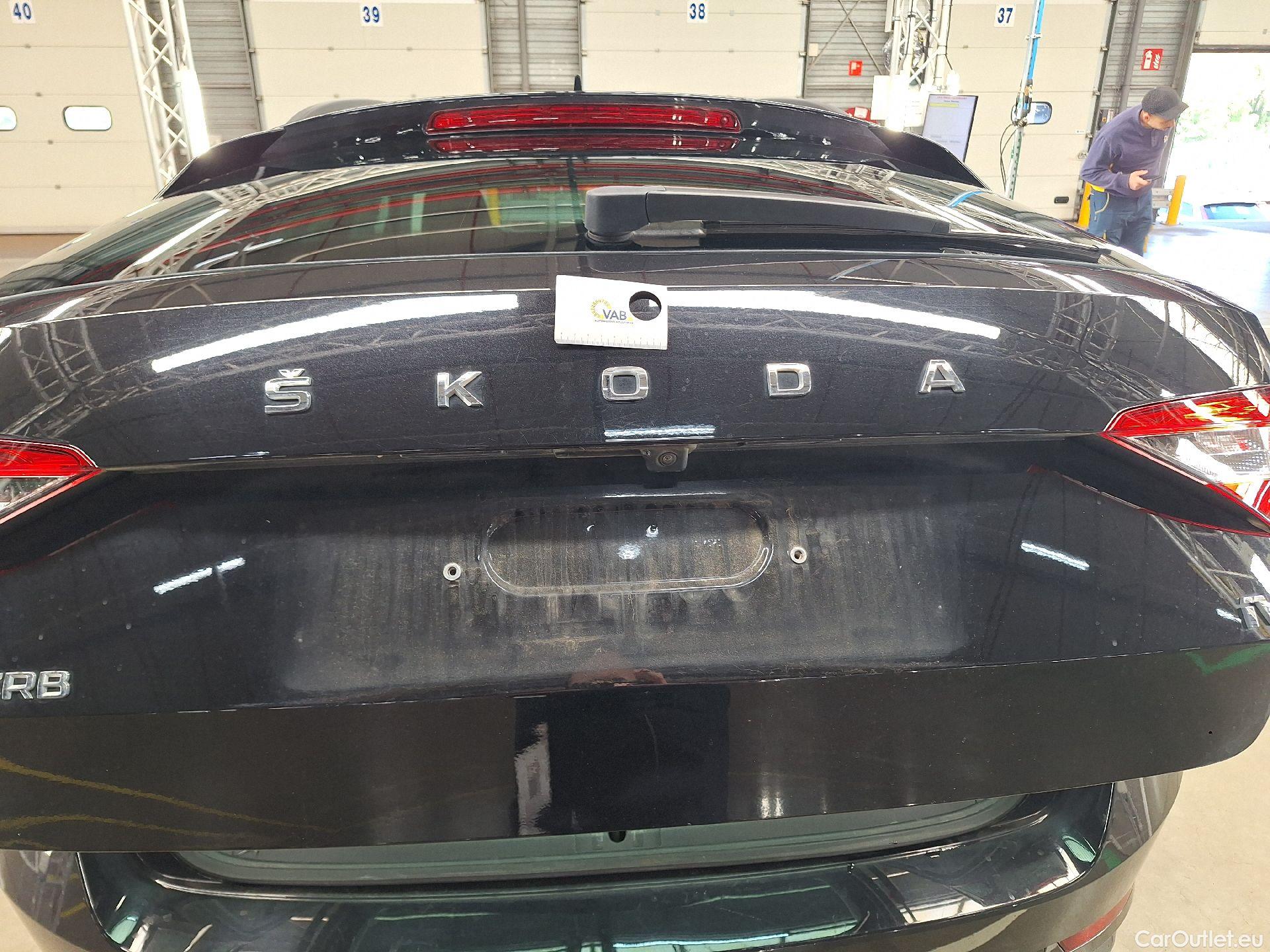  Skoda  Superb Skoda,  C FL'19 PHEV, Skoda  Combi 1.4 TSI iV 160kW DSG6 Clever 5d #9