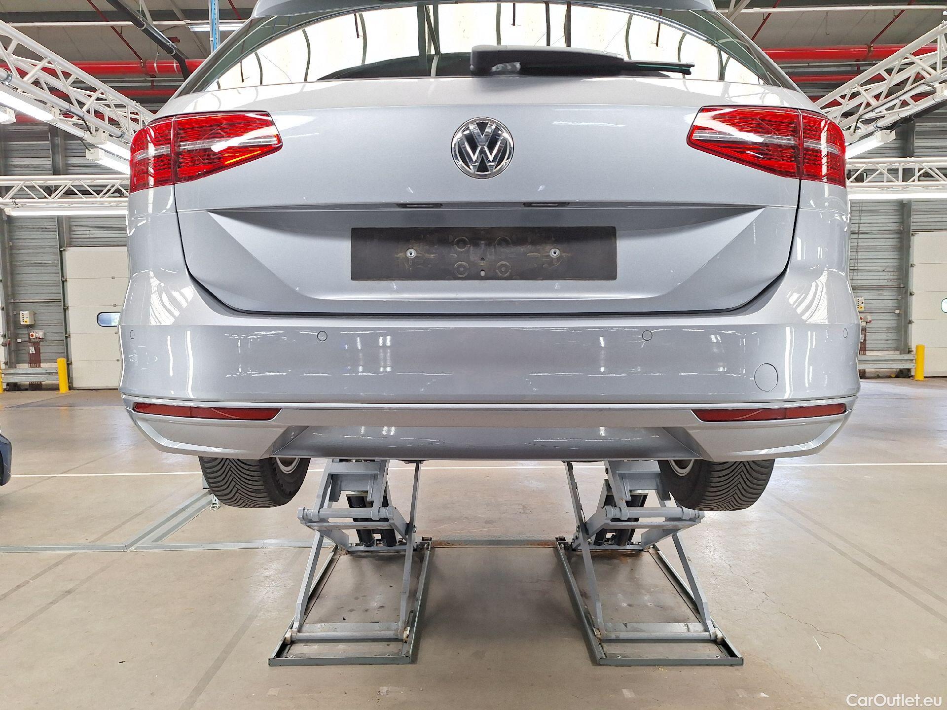  Volkswagen  Passat VW,  Variant '14, Volkswagen  Variant 1.6 TDI Comfortline Busi #14