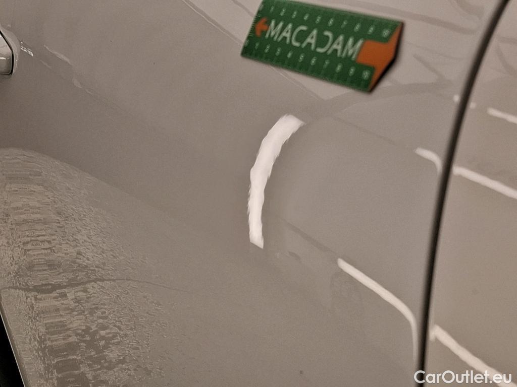  Citroen  C3  Société Feel 1.2 PureTech 80CV BVM5 E6d #5