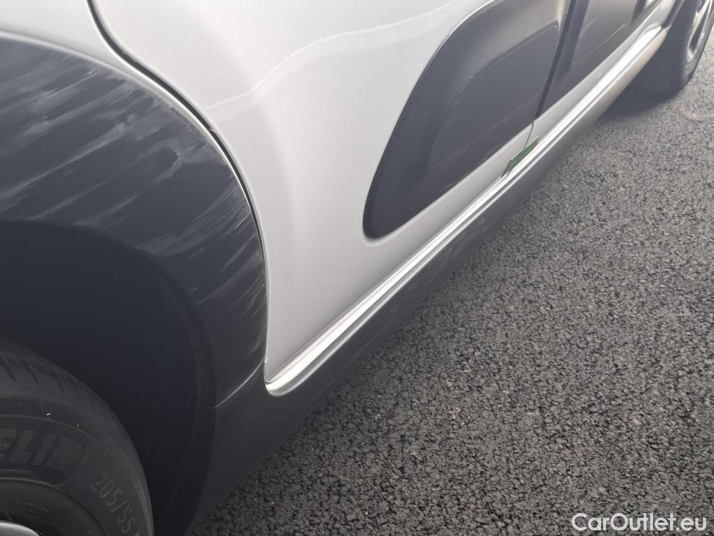  Citroen  C3  Société Feel 1.2 PureTech 80CV BVM5 E6d #30