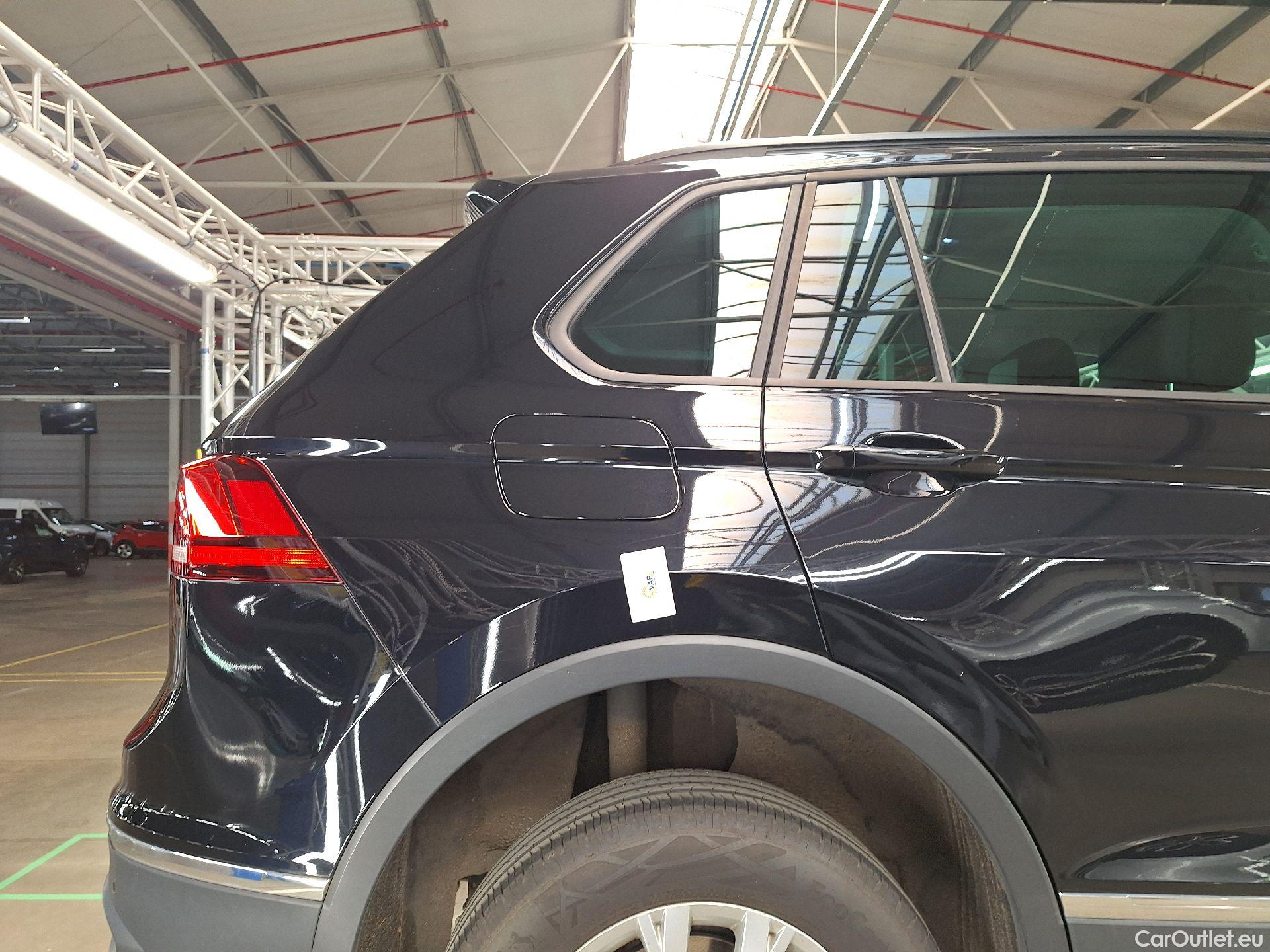  Volkswagen  Tiguan VW,  FL'20, Volkswagen  1.5 TSI 110kW Life 5d #12