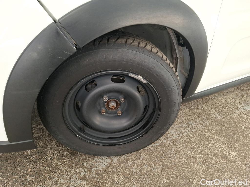  Citroen  C3  Société Feel 1.5 BlueHDI 100CV BVM5 E6dT #37