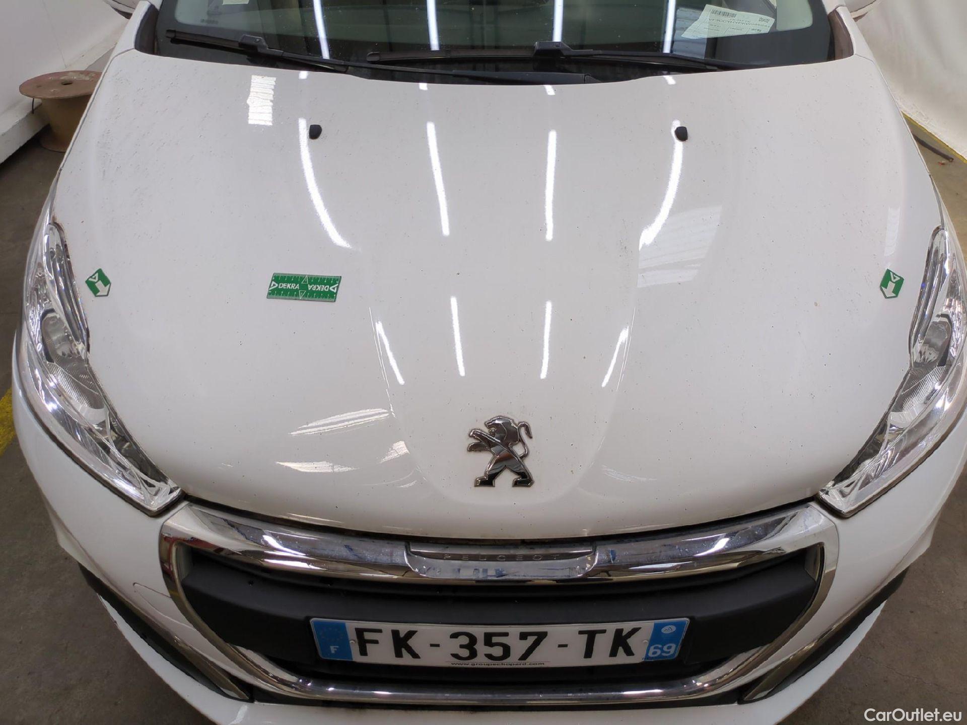  Peugeot  208  Affaire Premium Pack 1.5 HDi 100CV BVM5 E6dT #19
