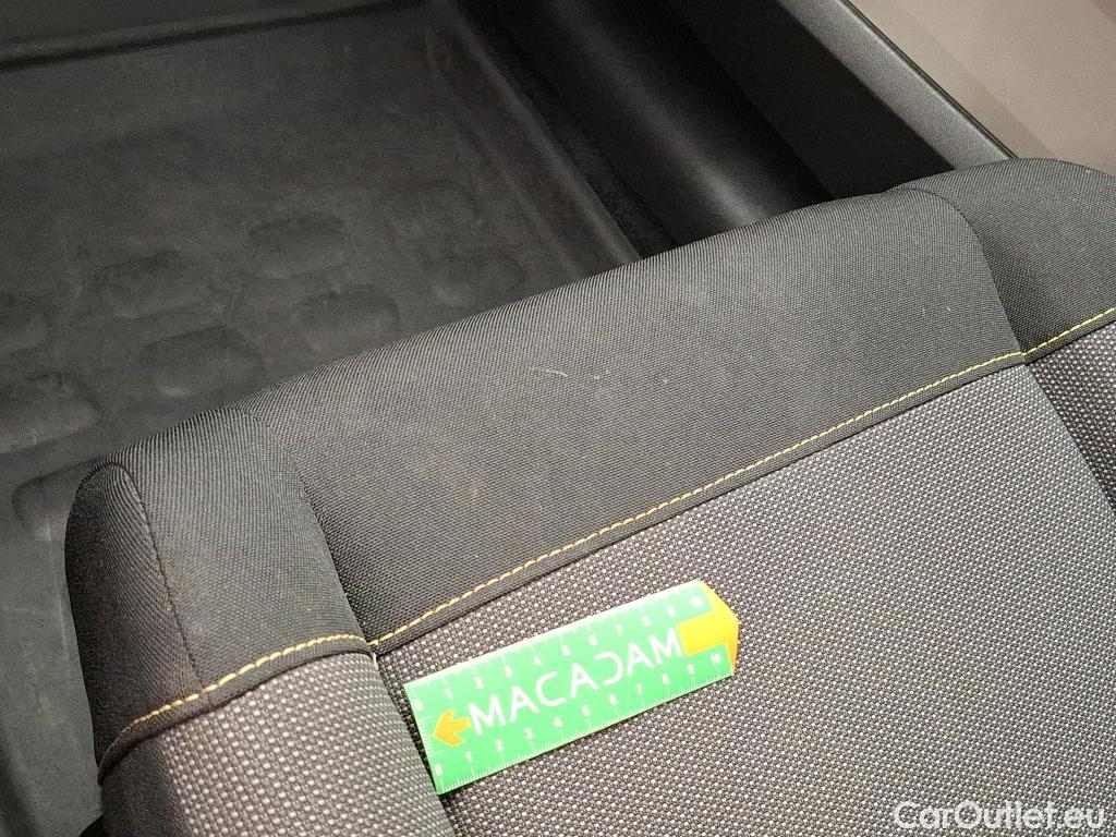  Citroen  C3  Société Feel 1.5 BlueHDI 100CV BVM5 E6dT #38