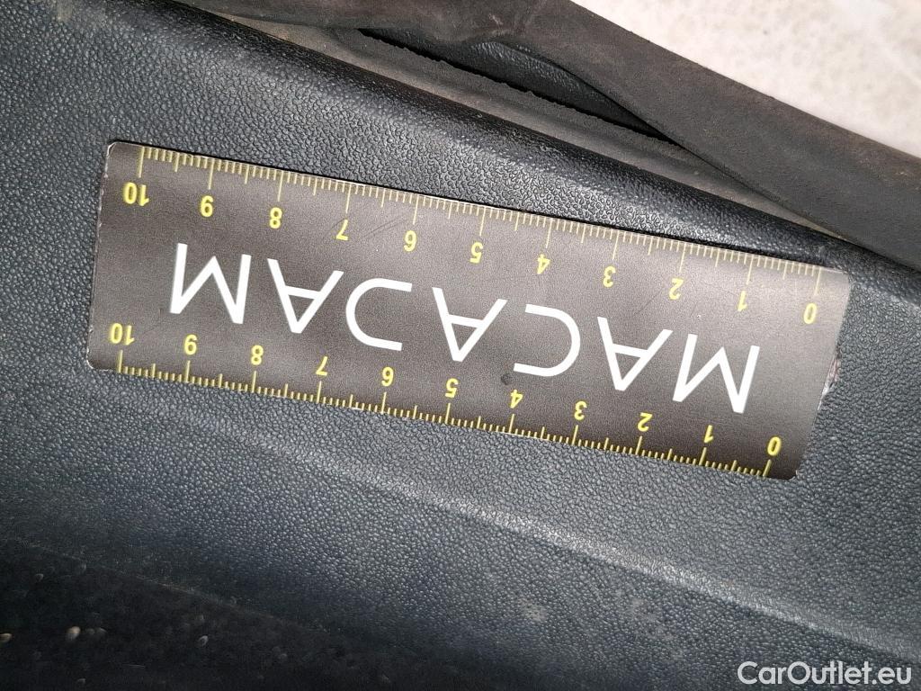  Peugeot  208 PEUGEOT  AFFAIRE VF 5p BER 1.6 BlueHDi 75 PACK CLIM bi-corps VU #22