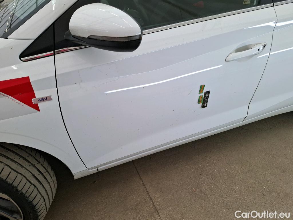  Hyundai  i20 HYUNDAI  / 2020 / 5P / Berline 1.0 T-GDI 100 HYBRID 48V Creative DCT-7 TVU #27
