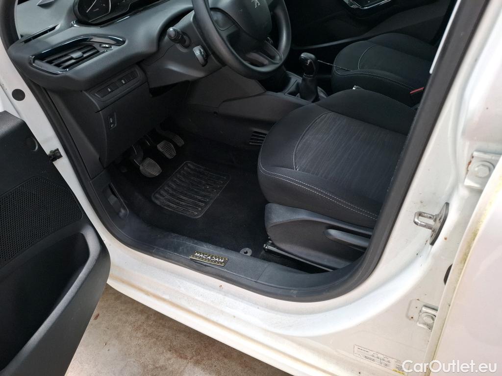  Peugeot  208 PEUGEOT  AFFAIRE VF 5p BER 1.6 BlueHDi 75 PACK CLIM bi-corps VU #20