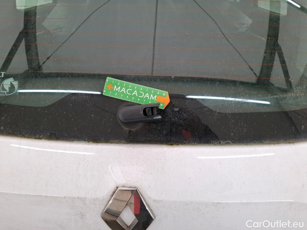  Renault  Clio  IV Air 1.5 dCi 75CV BVM5 E6 #84
