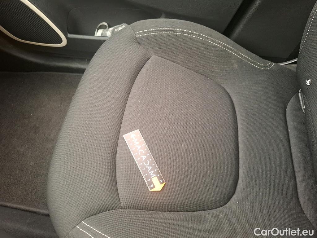  Renault  Captur  5p Crossover Business dCi 90 / TRANSFO VP/VF #54