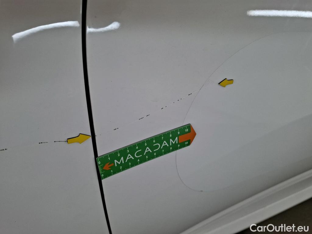  Peugeot  208  Premium 1.5 HDi 100CV BVM6 E6d #18