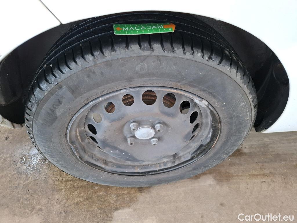  Renault  Clio  IV Air 1.5 dCi 75CV BVM5 E6 #76