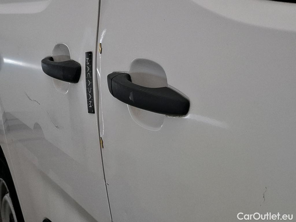  Citroen  Berlingo  Fourgon Club M 650 1.5 BlueHDi 100CV BVM5 E6dT #19
