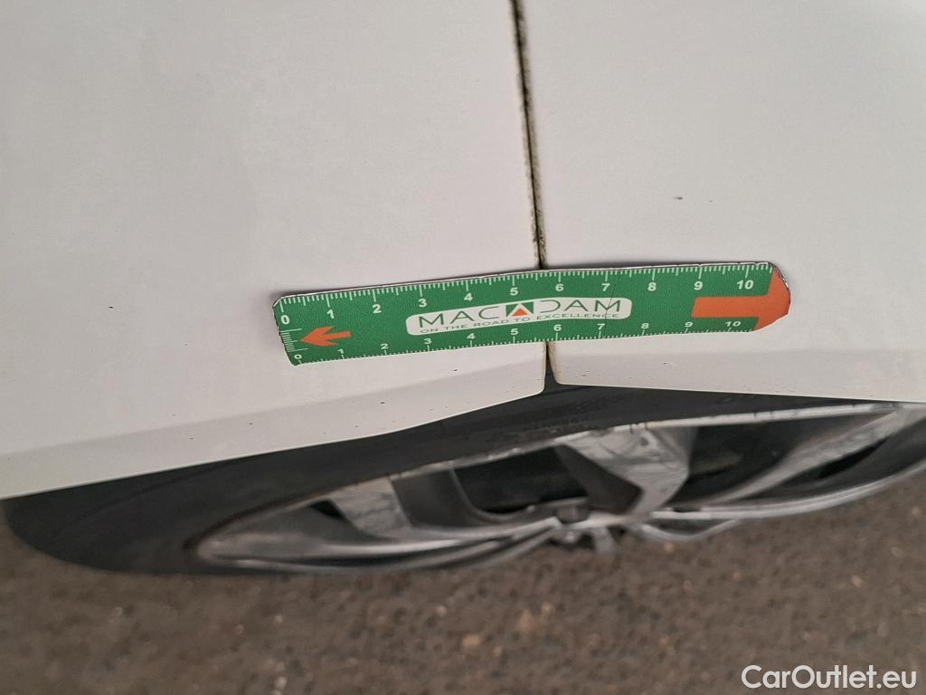  Peugeot  308  Active Pack 1.5 HDi 130CV BVM6 E6d #9