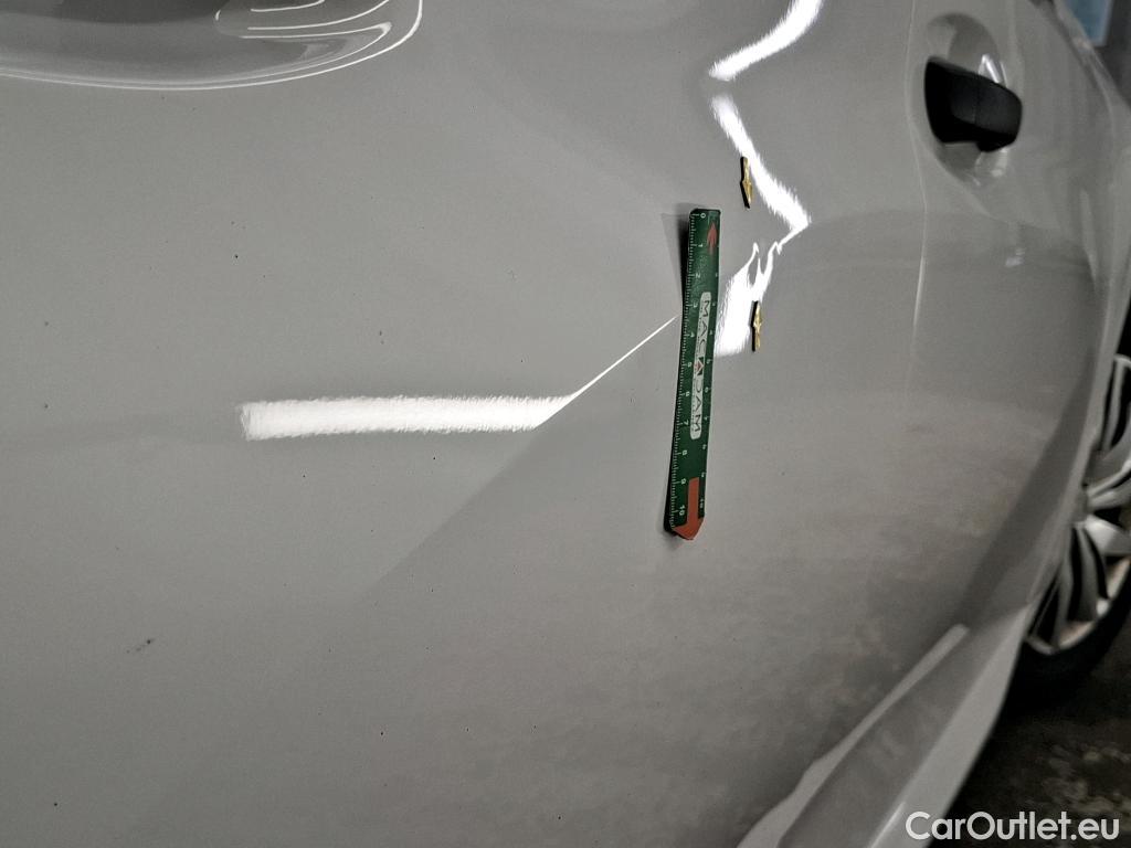  Peugeot  208  Premium 1.5 HDi 100CV BVM6 E6d #18