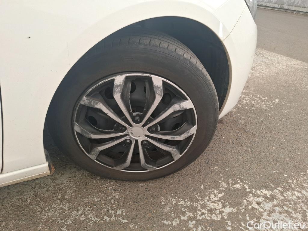  Peugeot  308  Active Pack 1.5 HDi 130CV BVM6 E6d #20