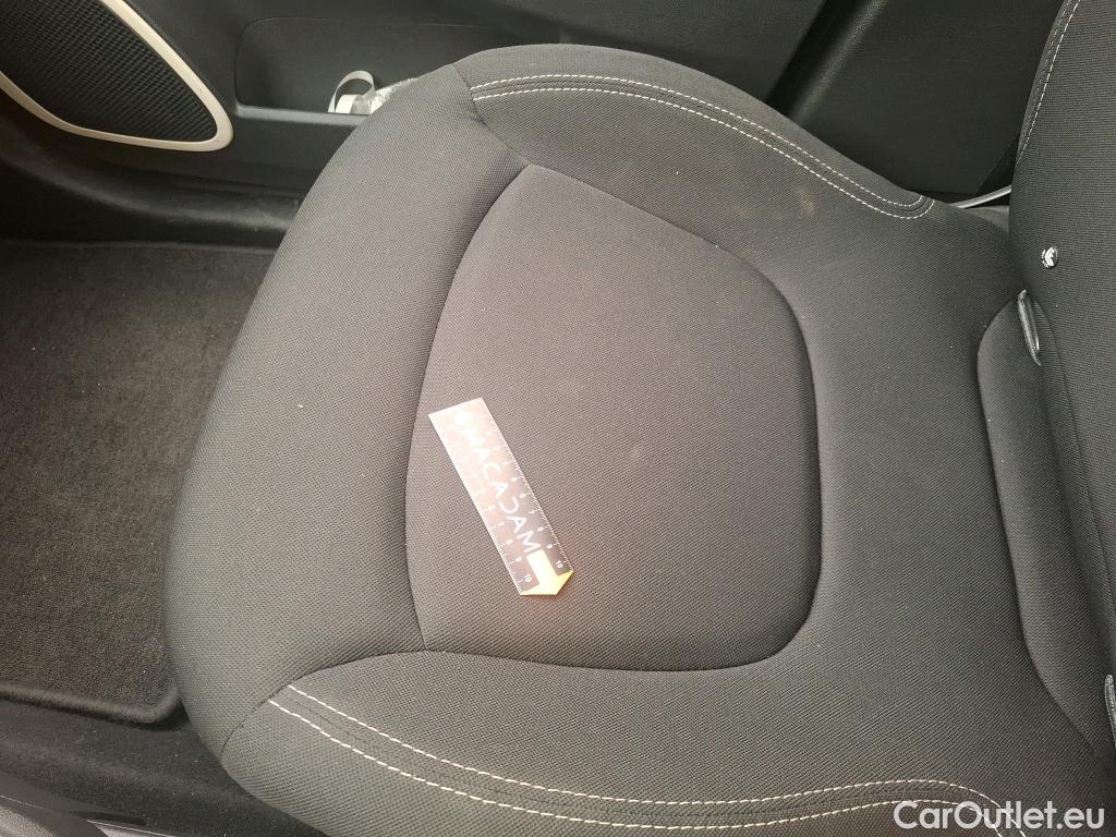  Renault  Captur  5p Crossover Business dCi 90 / TRANSFO VP/VF #53