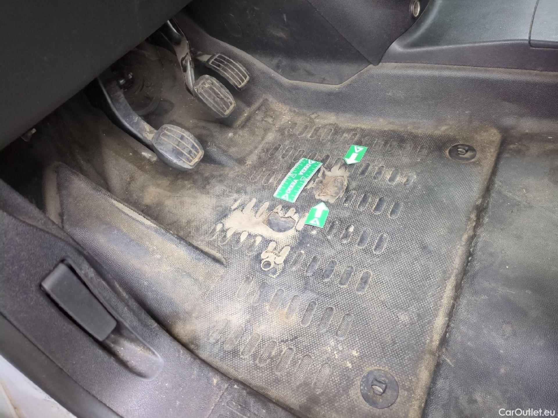  Citroen  Berlingo  Fourgon Club M 650 1.5 BlueHDi 75CV BVM5 E6dT #5