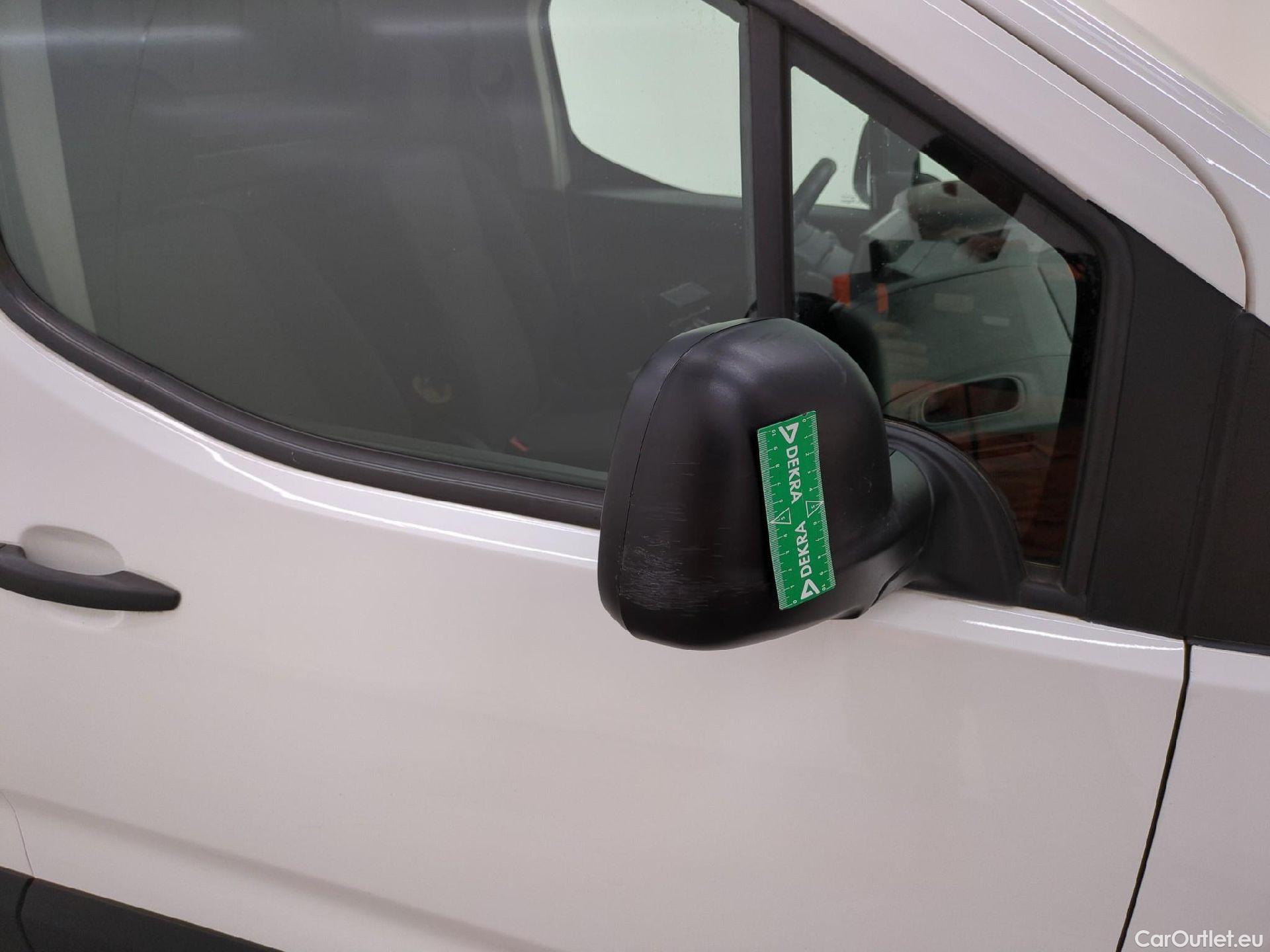  Citroen  Berlingo  Fourgon Club XL 950 1.5 BlueHDi 100CV BVM5 E6dT #50