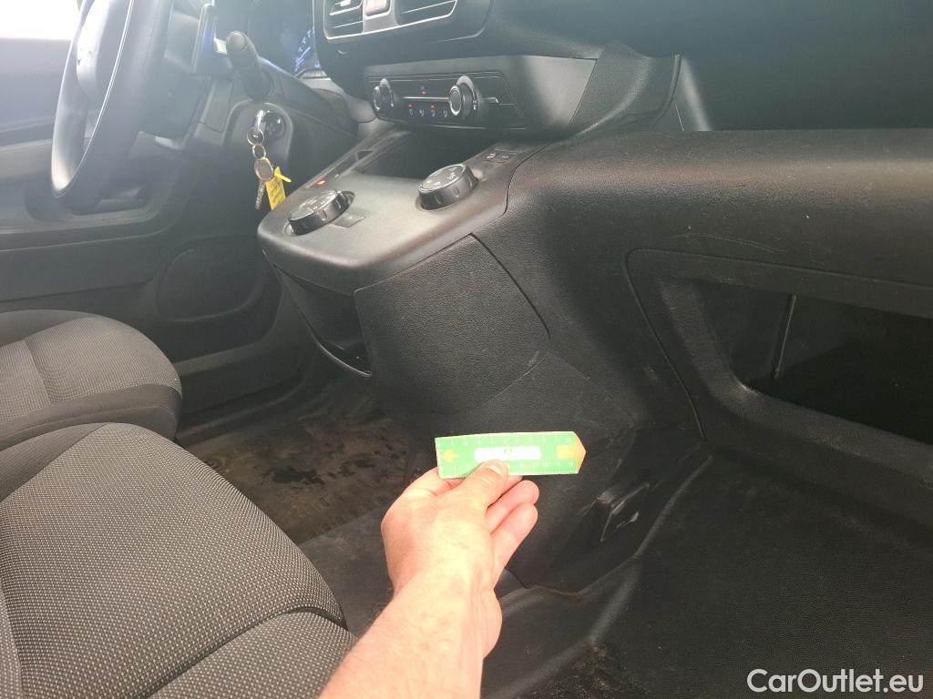  Citroen  Berlingo  Fourgon Worker M 1000 1.2 PureTech 130CV BVA8 E6d #20