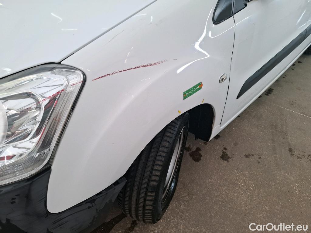  Citroen  Berlingo  Fourgon Club L1 (Court) 1.6 BlueHDi 75CV BVM5 E6 #37