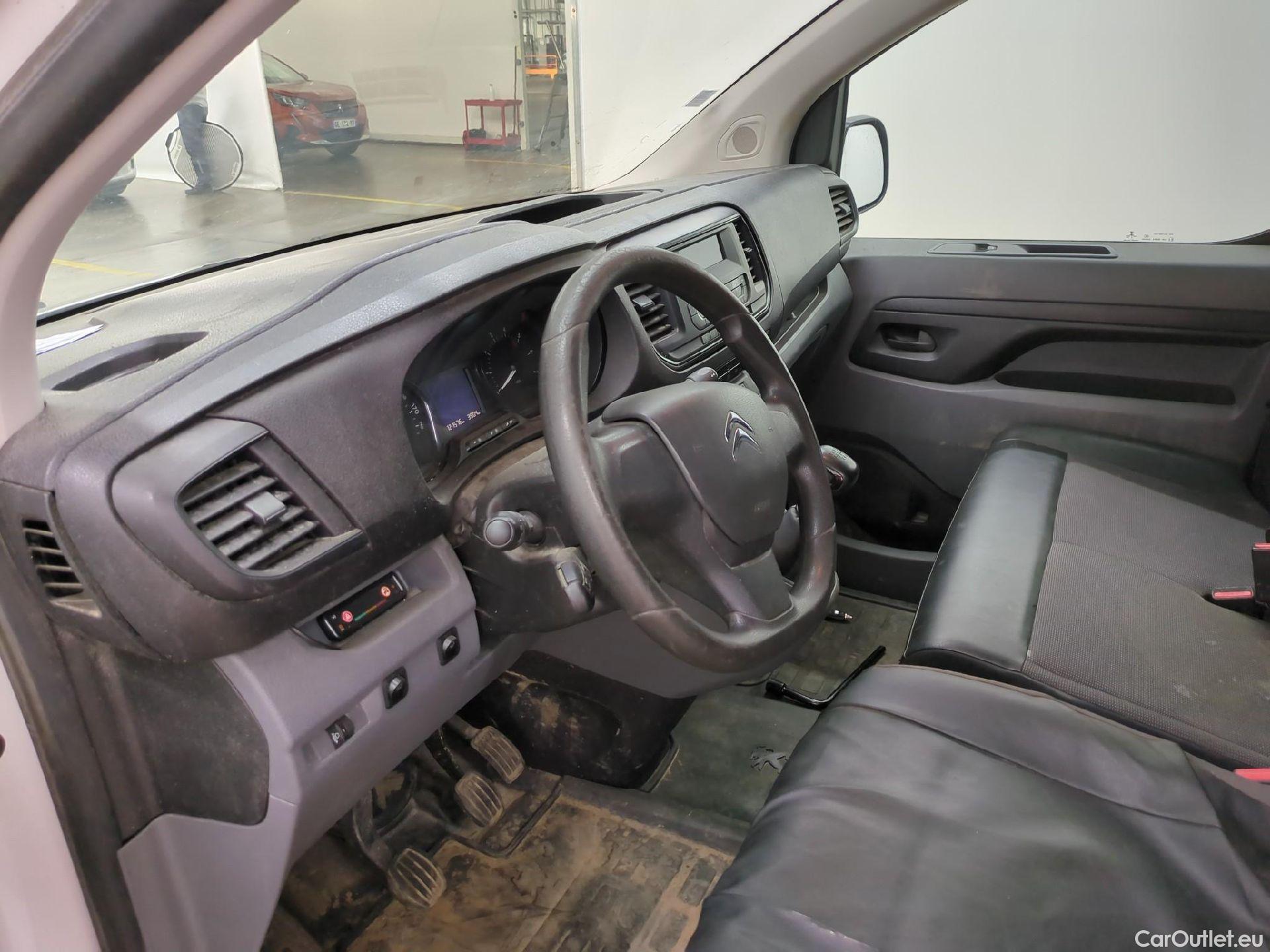  Citroen  Jumpy  Fourgon Control M 2.0 BlueHDi 120CV BVM6 E6dT #18