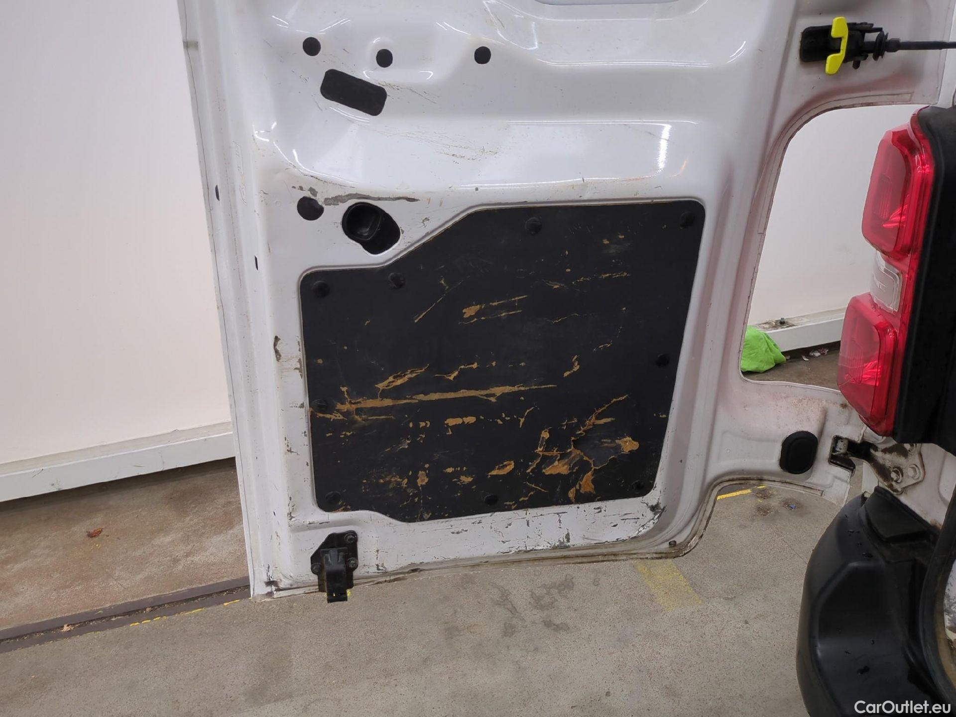  Citroen  Jumpy  Fourgon Control M 2.0 BlueHDi 120CV BVM6 E6dT #26