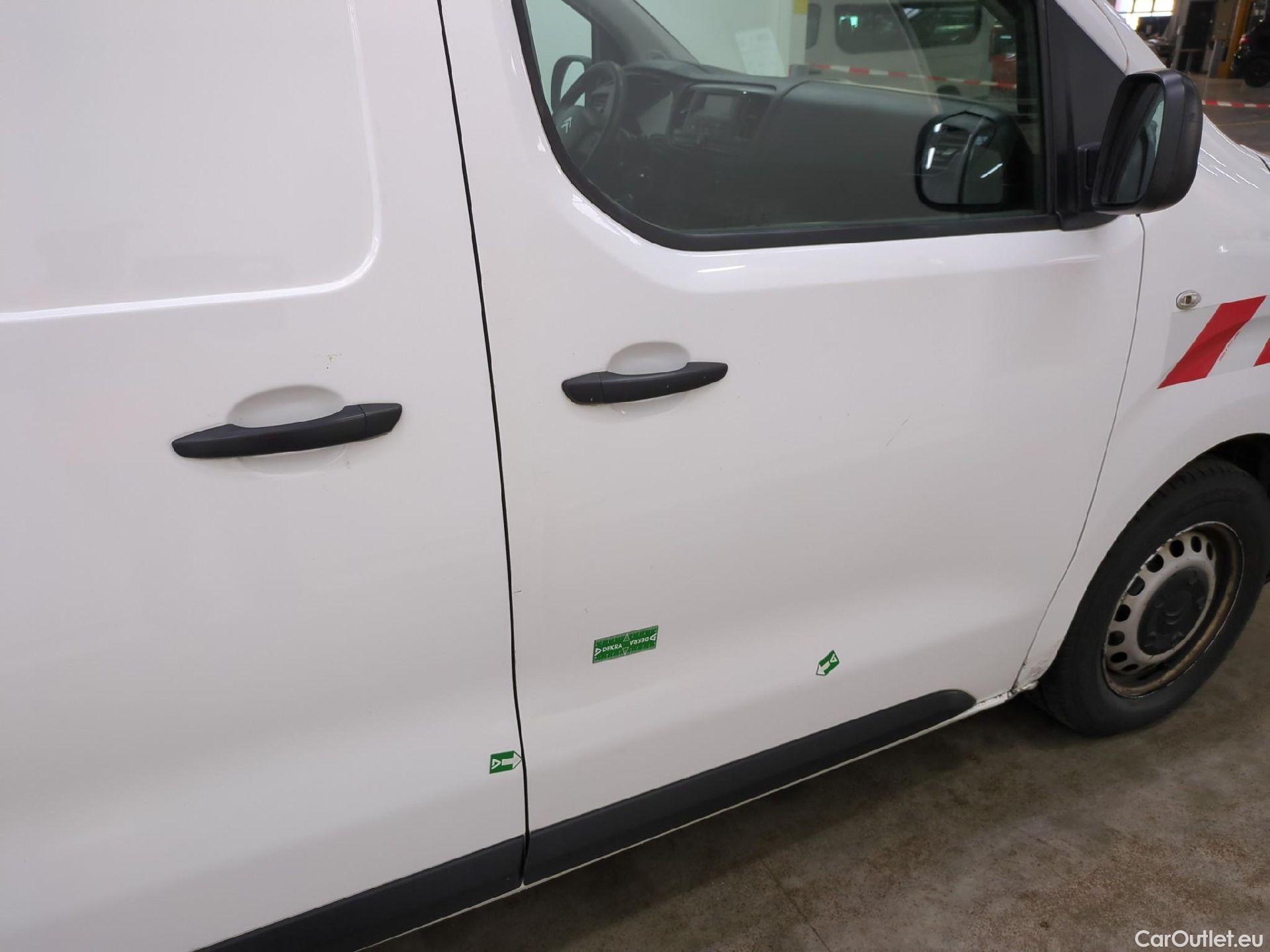  Citroen  Jumpy  Fourgon Control M 2.0 BlueHDi 120CV BVM6 E6dT #45
