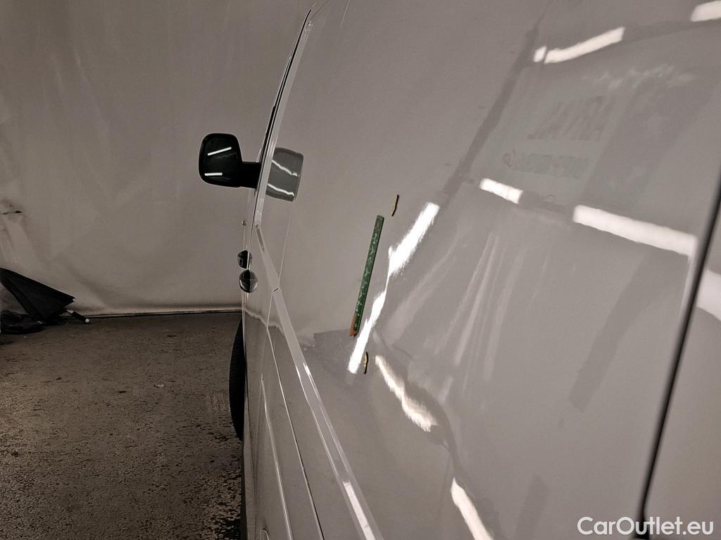  Peugeot  Expert  Fourgon Asphalt L3 2.0 HDi 120CV BVM6 E6dT #2