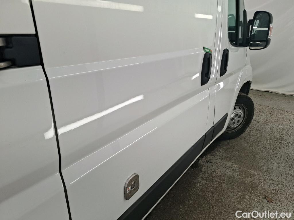  Peugeot  Boxer  Fourgon 330 L1H1 Asphalt BlueHDi 120 Stop&Start 2.2 120CV BVM6 #14