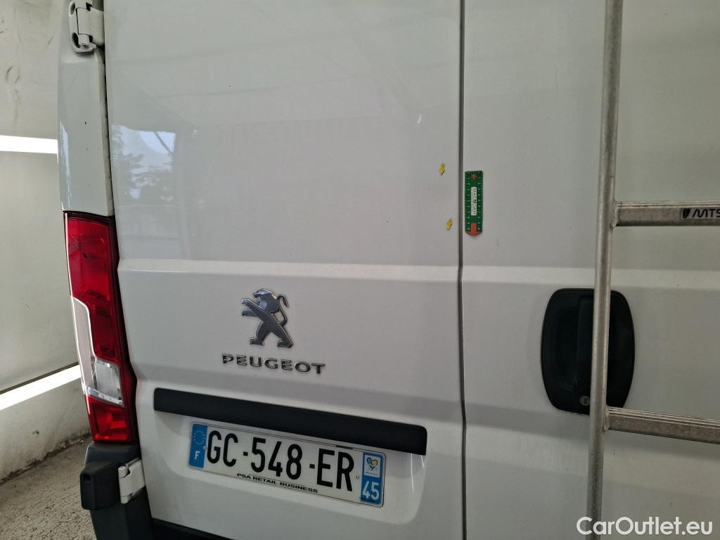  Peugeot  Boxer  Fourgon 330 L1H1 Asphalt BlueHDi 120 Stop&Start 2.2 120CV BVM6 #29