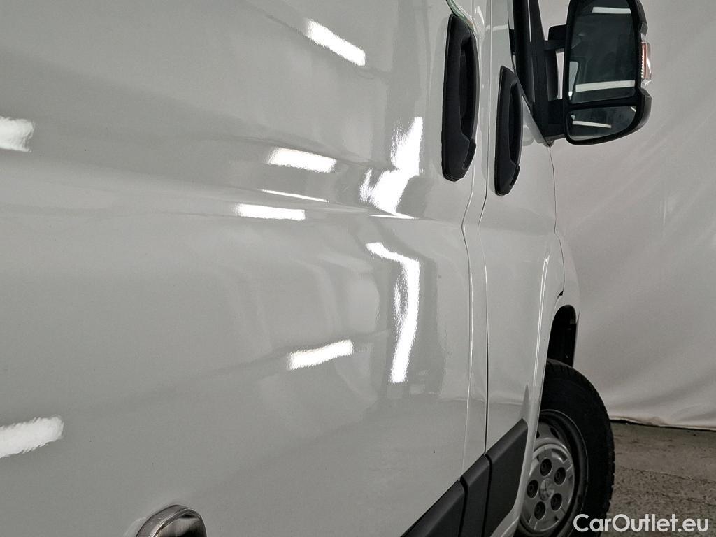  Peugeot  Boxer  Fourgon 330 L1H1 Asphalt BlueHDi 120 Stop&Start 2.2 120CV BVM6 #15