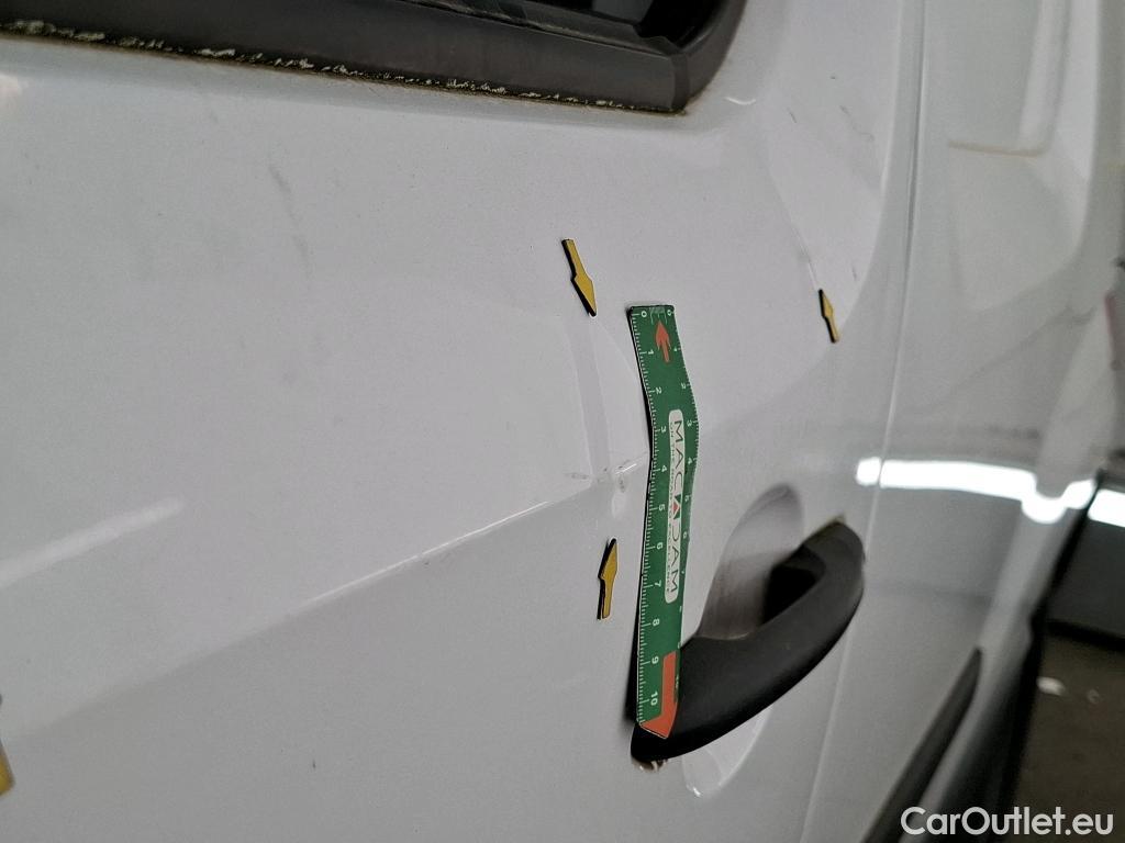  Renault  Kangoo  Express Maxi Extra (Série Spéciale) 1.5 #46
