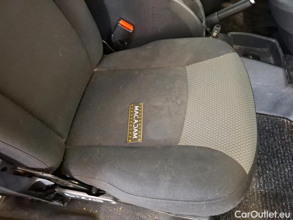  Renault  Kangoo  II Express Extra (Série Spéciale) 1.5 dCi 80CV BVM6 E6dT #30