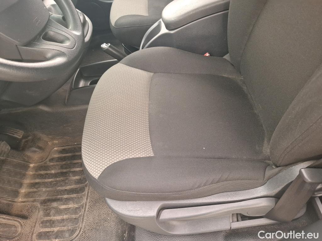  Renault  Kangoo  Express Extra (Série Spéciale) 1.5 dCi 75CV BVM5 E6 #26