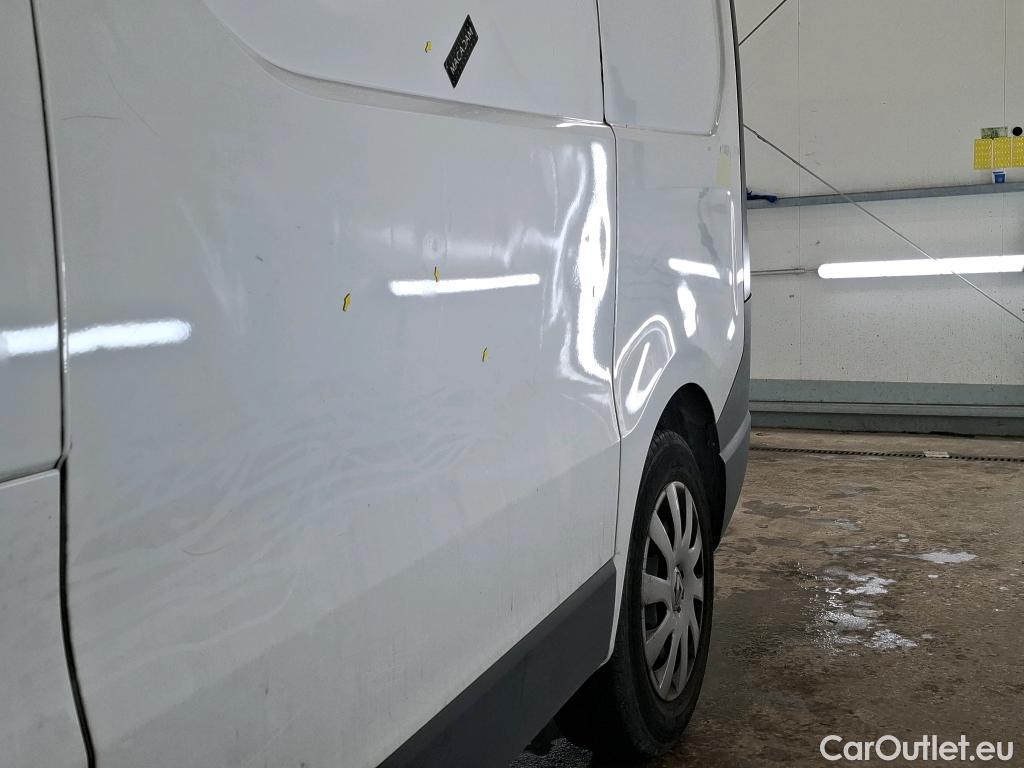 Renault  Trafic RENAULT  / 2019 / 4P / Fourgon tole FG GCF L1H1 1000 dCi 120 #5