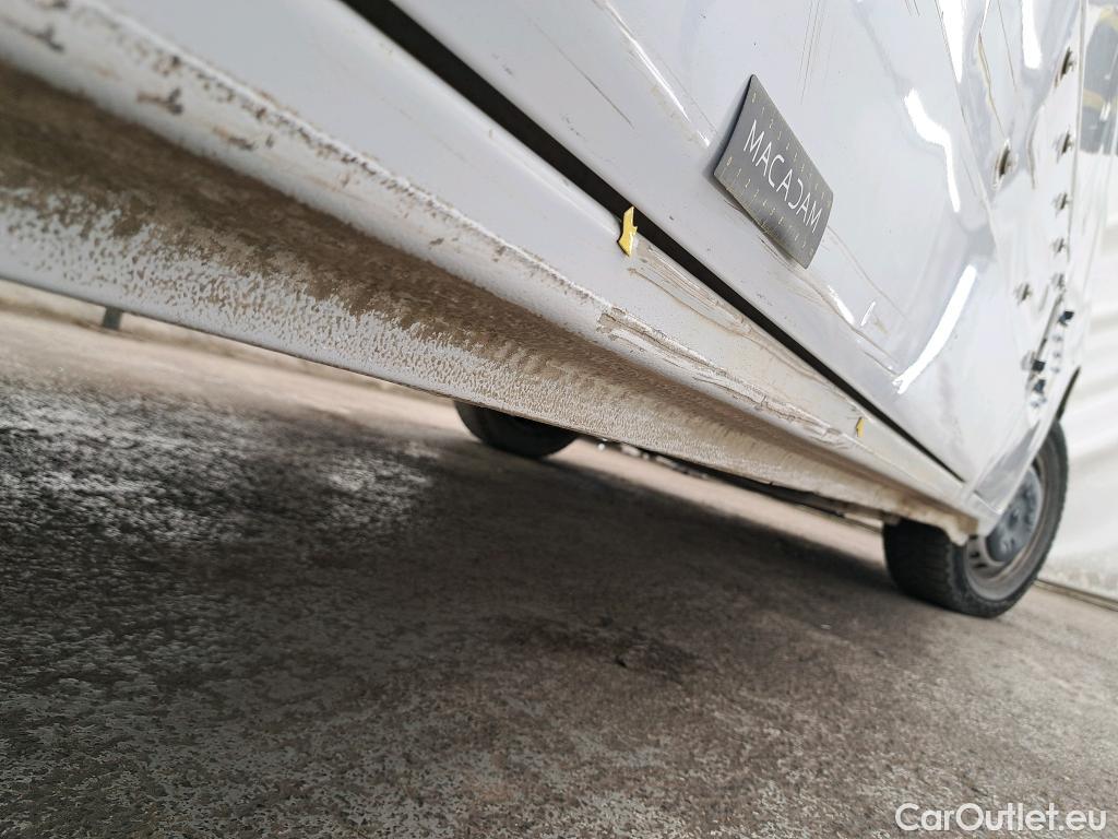  Renault  Master  III Fourgon L2H2 3 5 Grand Confort dCi 135CV BVM6 E6dT #44