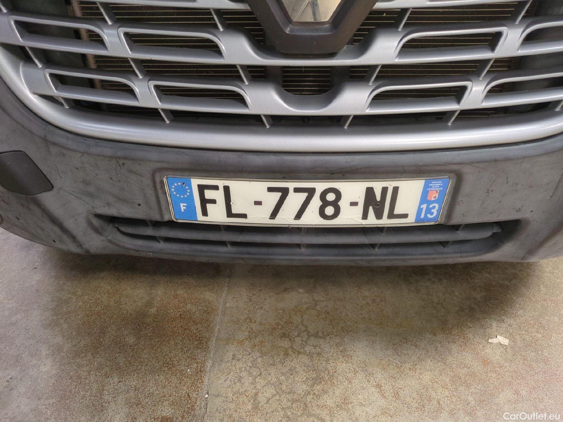  Renault  Master  III Fourgon L2H2 3 5 Grand Confort dCi 130CV BVM6 E6 #23