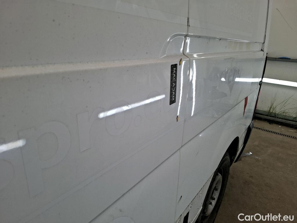  Renault  Master  III Fourgon L2H2 3 5 Grand Confort dCi 130CV BVM6 E6 #17