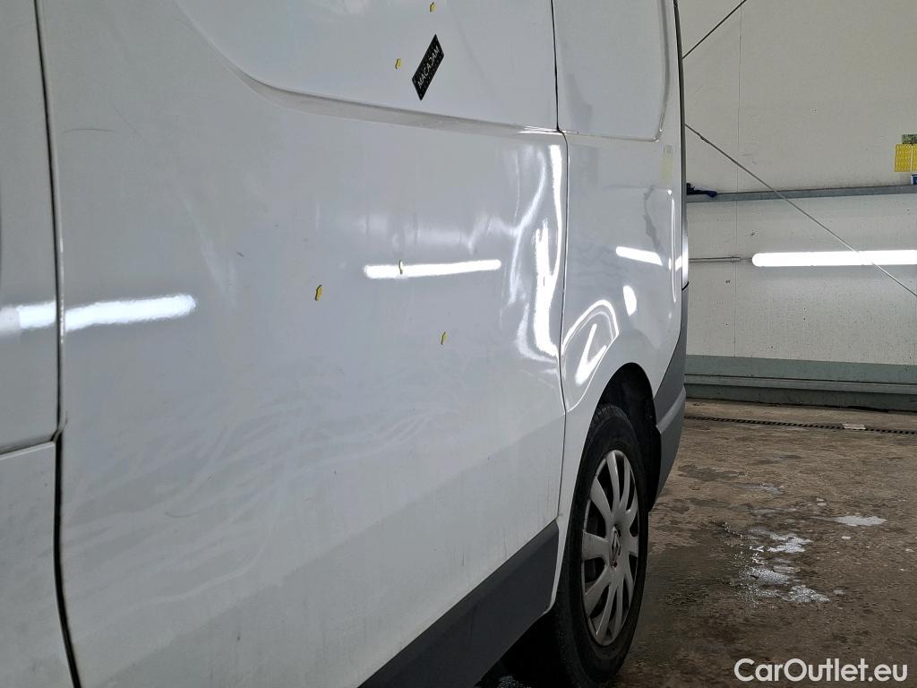  Renault  Trafic RENAULT  / 2019 / 4P / Fourgon tole FG GCF L1H1 1000 dCi 120 #6