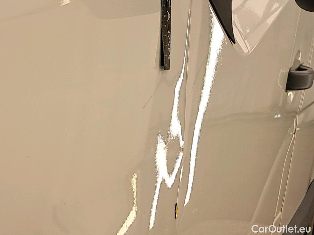  Renault  Master  III Fourgon L2H2 3 5 Grand Confort dCi 135CV BVM6 E6dT #22