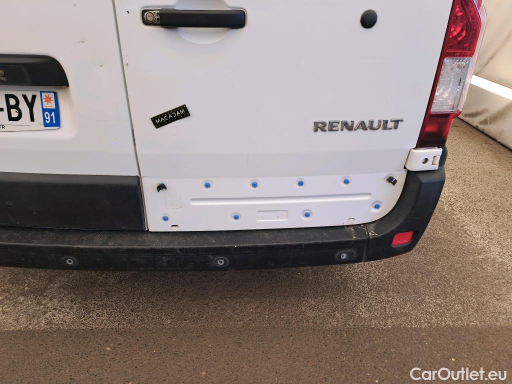  Renault  Master  III Fourgon L2H2 3 5 Grand Confort dCi 135CV BVM6 E6dT #64