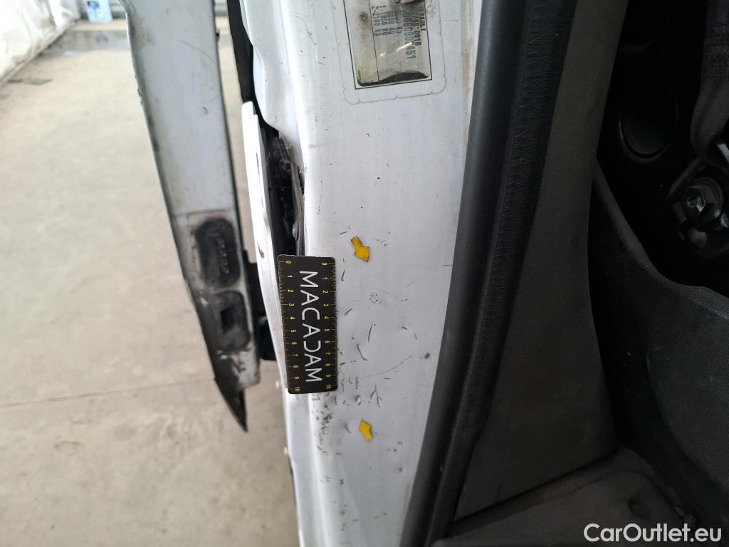  Renault  Master  III Fourgon L2H2 3 5 Grand Confort dCi 130CV BVM6 E6 #26