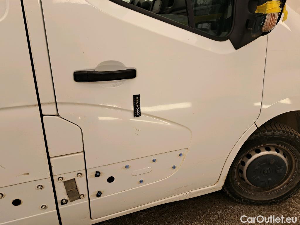 Renault  Master  III Fourgon L2H2 3 5 Grand Confort dCi 135CV BVM6 E6dT #39