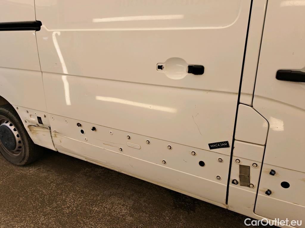  Renault  Master  III Fourgon L2H2 3 5 Grand Confort dCi 135CV BVM6 E6dT #53