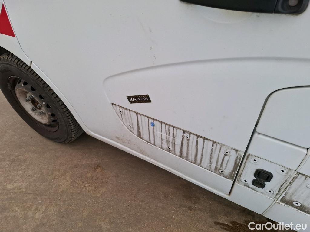  Renault  Master  III Fourgon L2H2 3 5 Grand Confort dCi 130CV BVM6 E6 #75