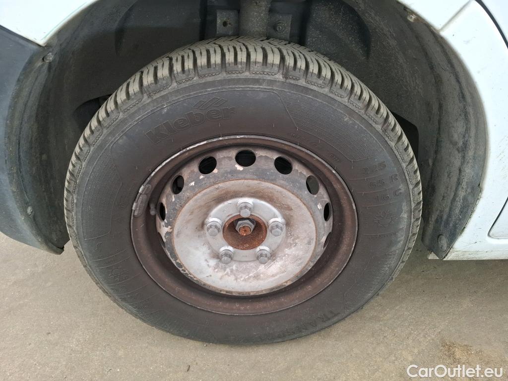  Renault  Master  III Fourgon L2H2 3 5 Grand Confort dCi 130CV BVM6 E6 #127