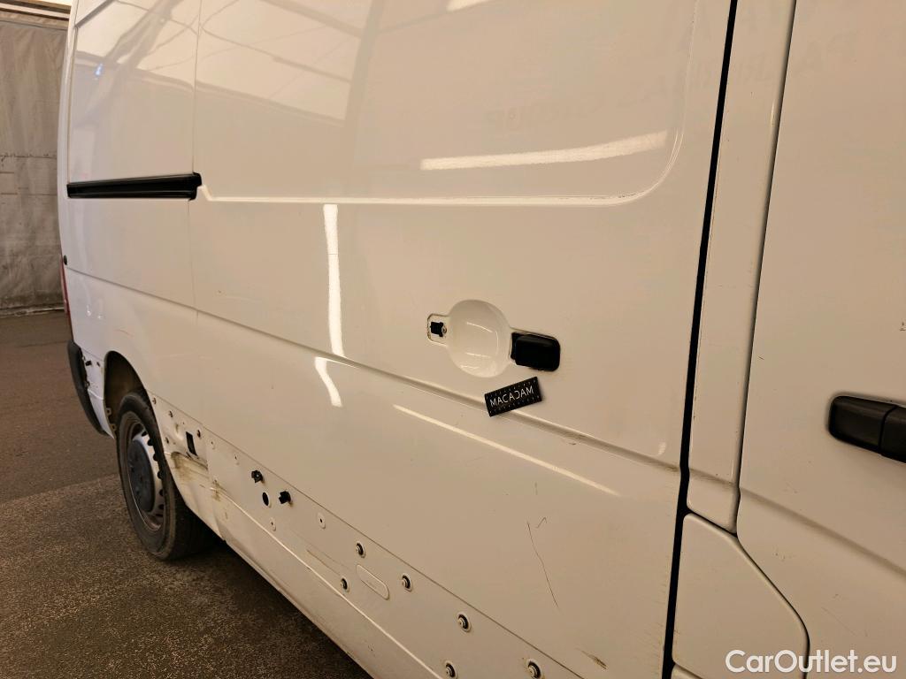  Renault  Master  III Fourgon L2H2 3 5 Grand Confort dCi 135CV BVM6 E6dT #77