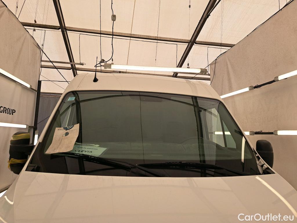  Renault  Master  III Fourgon L2H2 3 5 Grand Confort dCi 135CV BVM6 E6dT #29